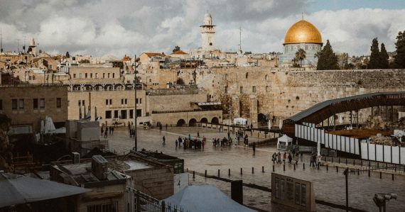 A view of the old city of Jerusalem, illustrating guards selling phones to jailed terrorists