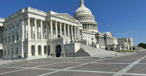 The United States Capitol building in Washington DC, illustrating meshIP comments to the FCC on contraband devices