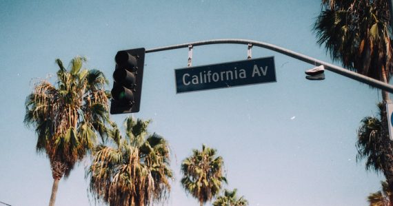 California Av signage on traffic light post, illustrating phones smuggled into California prisons